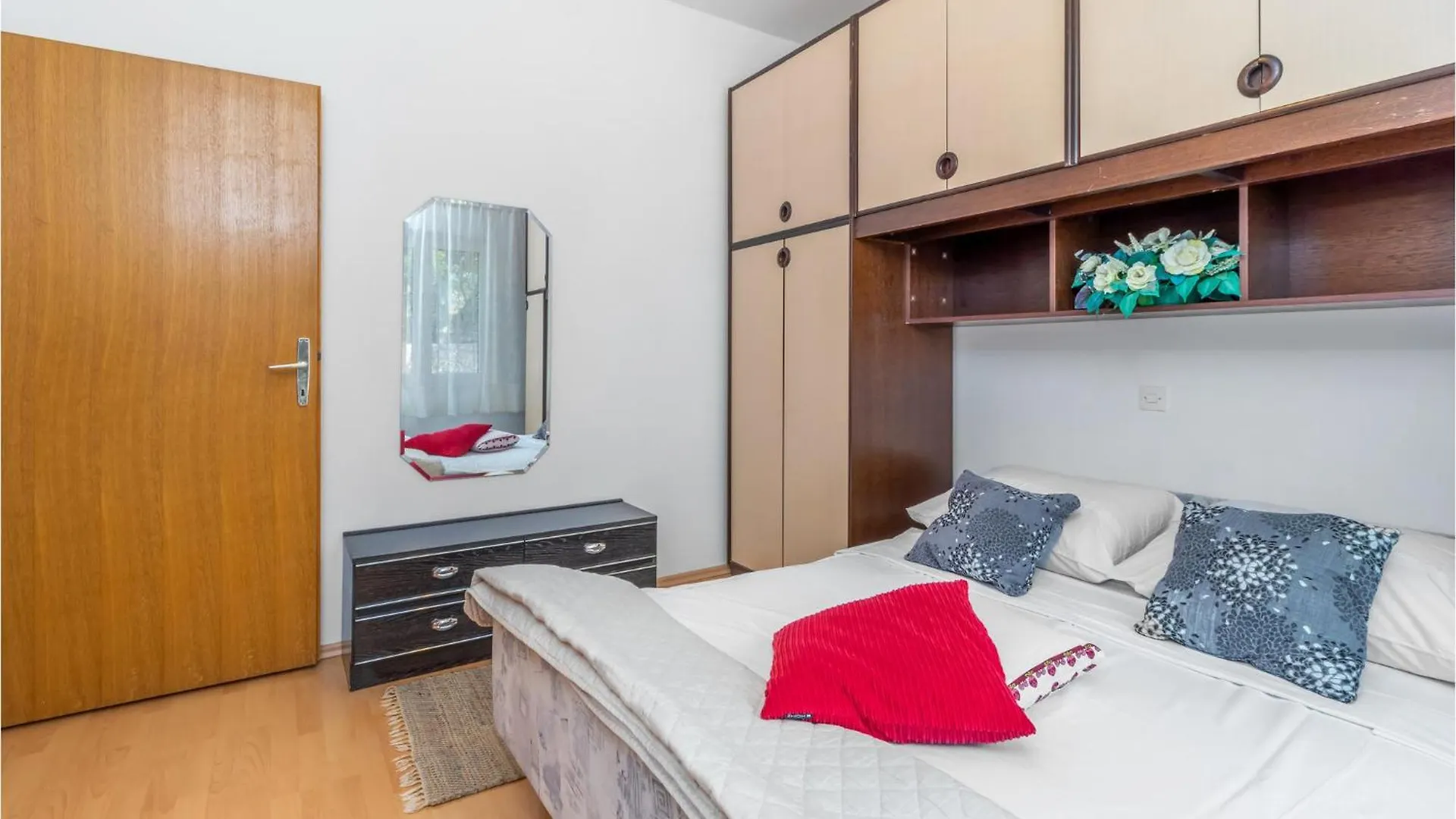 Awesome Apartment In Novi Vinodolski